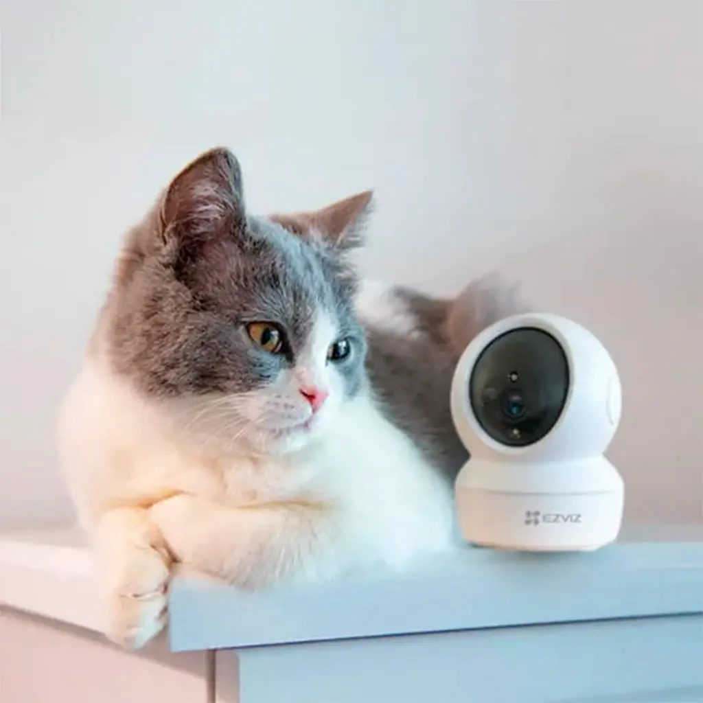 H6C-R100-8B4WF | CAMARA DOMO PT 4MP WIFI AUTOSEGUIMIENTO AUDIO 2 VIAS MICROSD INTERIOR 