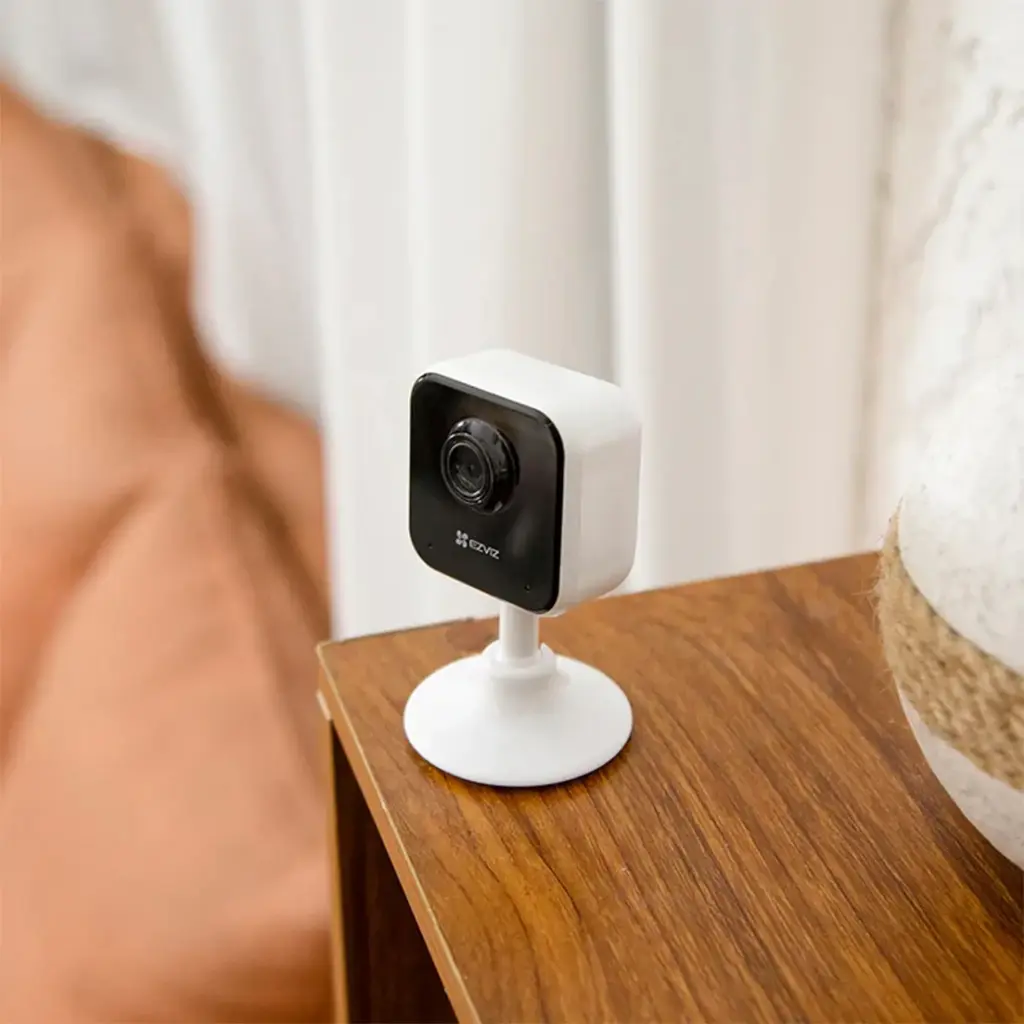 H1C | CAMARA WIFI H1C 2 MP AUDIO BIDIRECCIONAL, MULTILENGUAJE, COMPRESION H.265,BASE