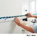 CANALETA BLANCA 32X12 CON DIVISION Y ADHESIVO 